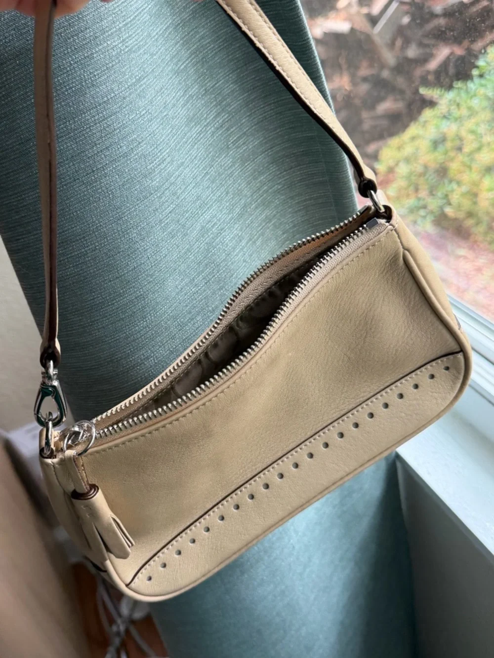 Vintage Coach bag from early 2000s - Picture 11 of 12